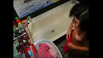 Shruti mastrubaing in bathroom fucking hot : cam.net.in