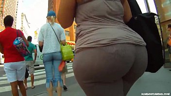 Candid - Bubble Butt BBW Latina showing her Wedgie