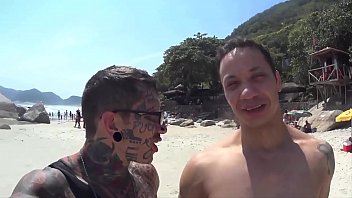 fomos gravar um porno na praia de nudismo no RJ