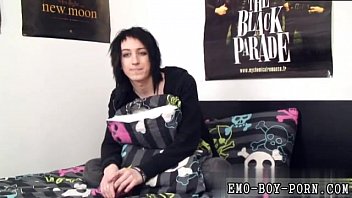 Video tube emo teen gay first time Cute emo Mylo Fox joins homoemo in